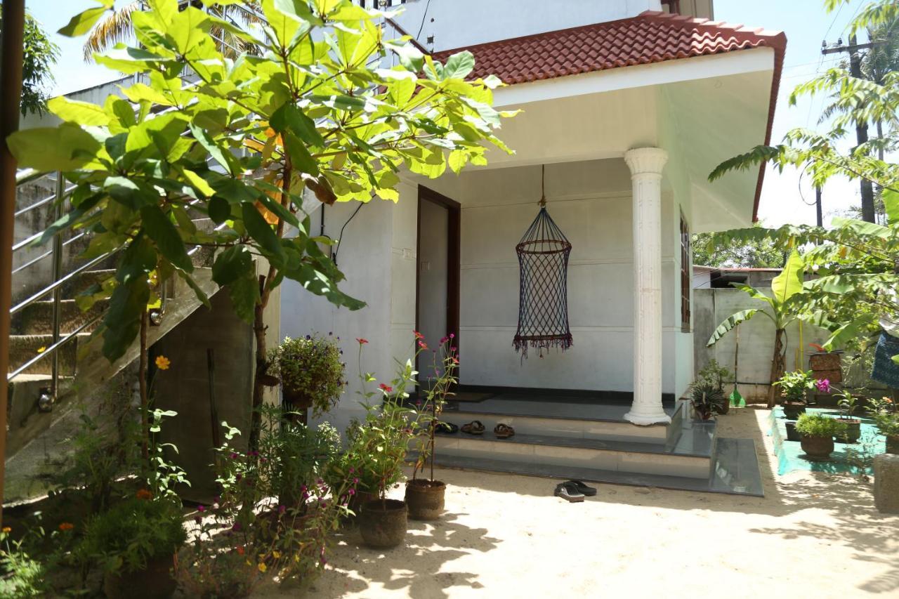 Sea Breeze Beach Home Stay Alappuzha Exterior foto