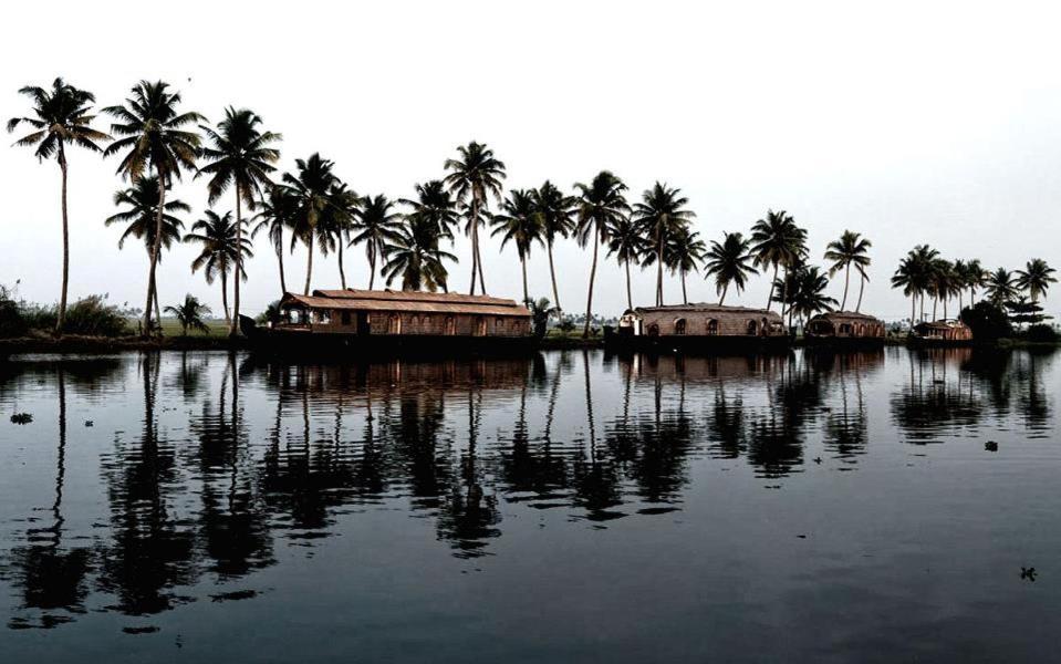 Sea Breeze Beach Home Stay Alappuzha Exterior foto