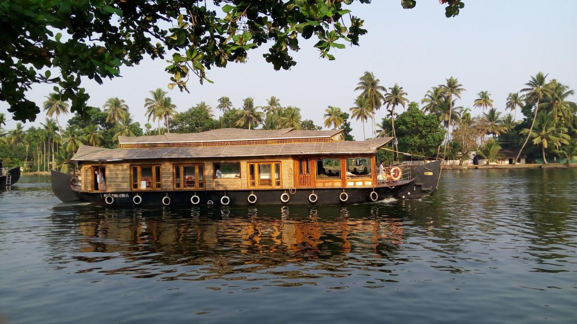 Sea Breeze Beach Home Stay Alappuzha Exterior foto